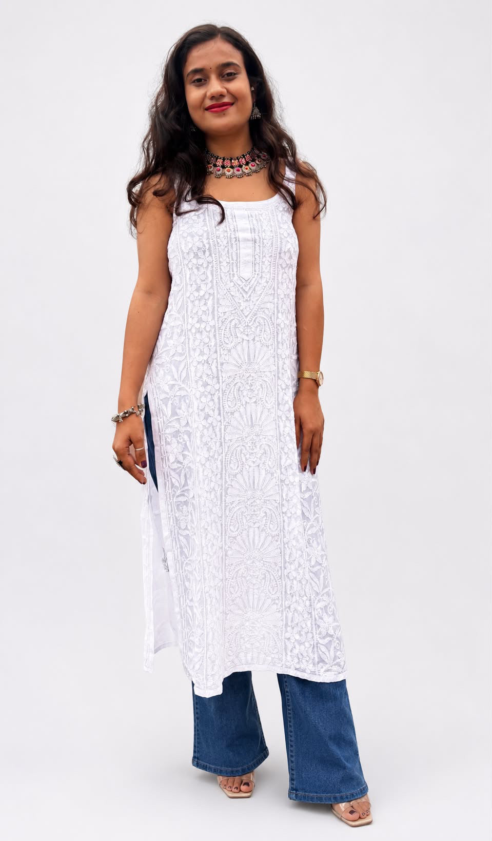 THK Women White Mul Chanderi Chikankari Sleeveless Kurta