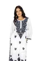 Siya Rayon White Chikankari Kurta